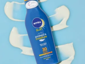 Nivea Sun Suncream Lotion Protect & Moisture SPF30 200ml - Image 3