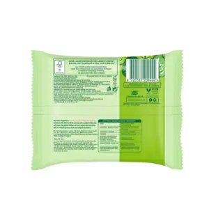Simple Cleansing Facial Wipes 25 Pieces - Image 3