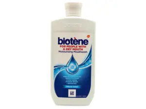 Biotene Dry Mouth Moisturising Mouthwash in Fresh Mint 500ml