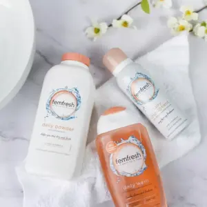 Femfresh Daily Freshness Deodorant 125ml - Image 3