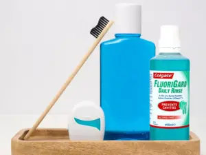 Colgate Fluorigard Daily Rinse Mint Flavoured Mouthwash 400ml - Image 3