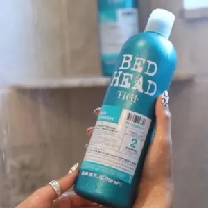 Tigi Bed Head Urban Anti Dotes Recovery Shampoo 750ml - Image 3